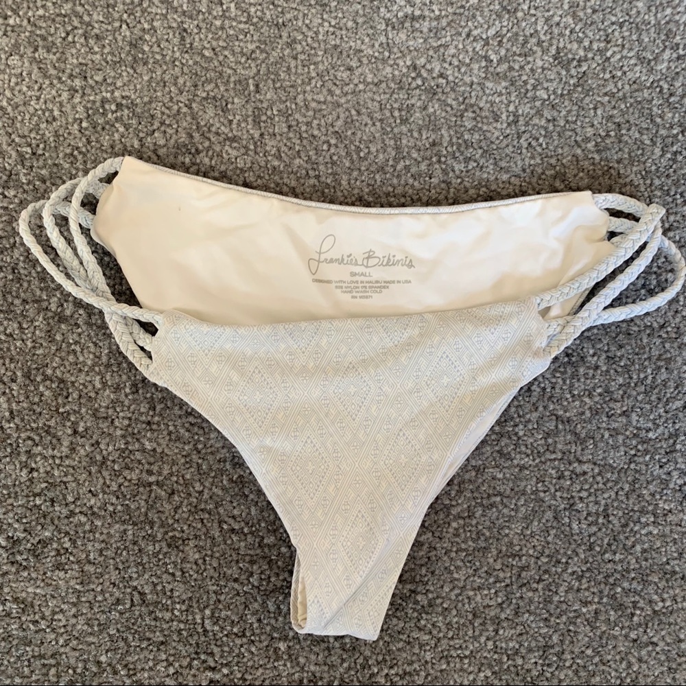 Frankie’s bikini bottom